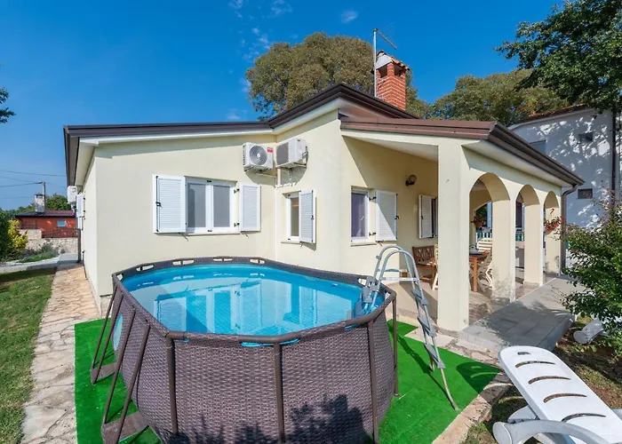 Villa Luck